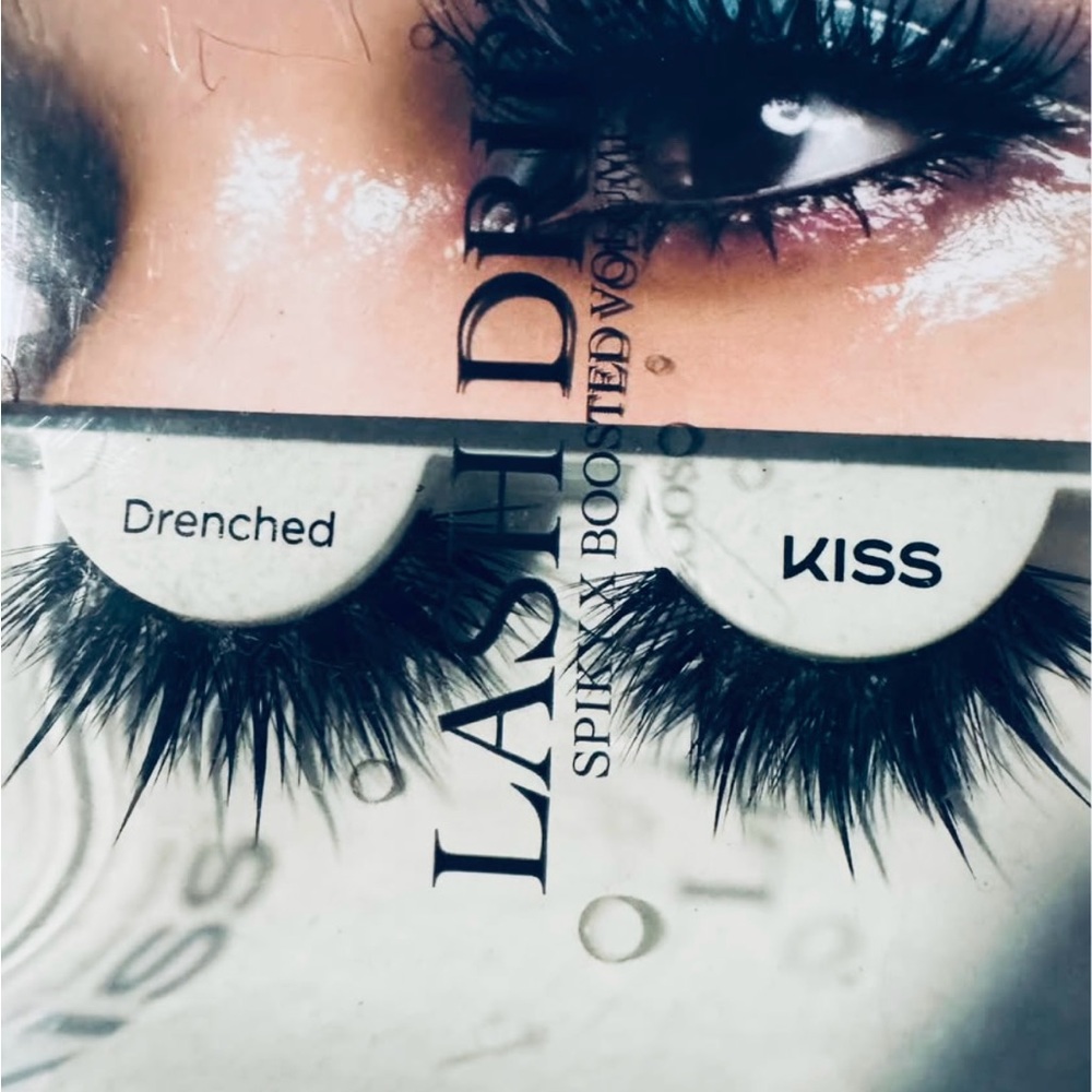 KISS Drenched Lash Drip Black Spiky Lashes